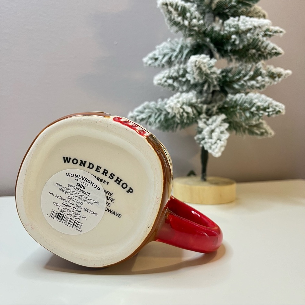 Target Wondershop Earthenware Gingerbread House Mug NWT Holiday Whimsical - Picture 3 of 4